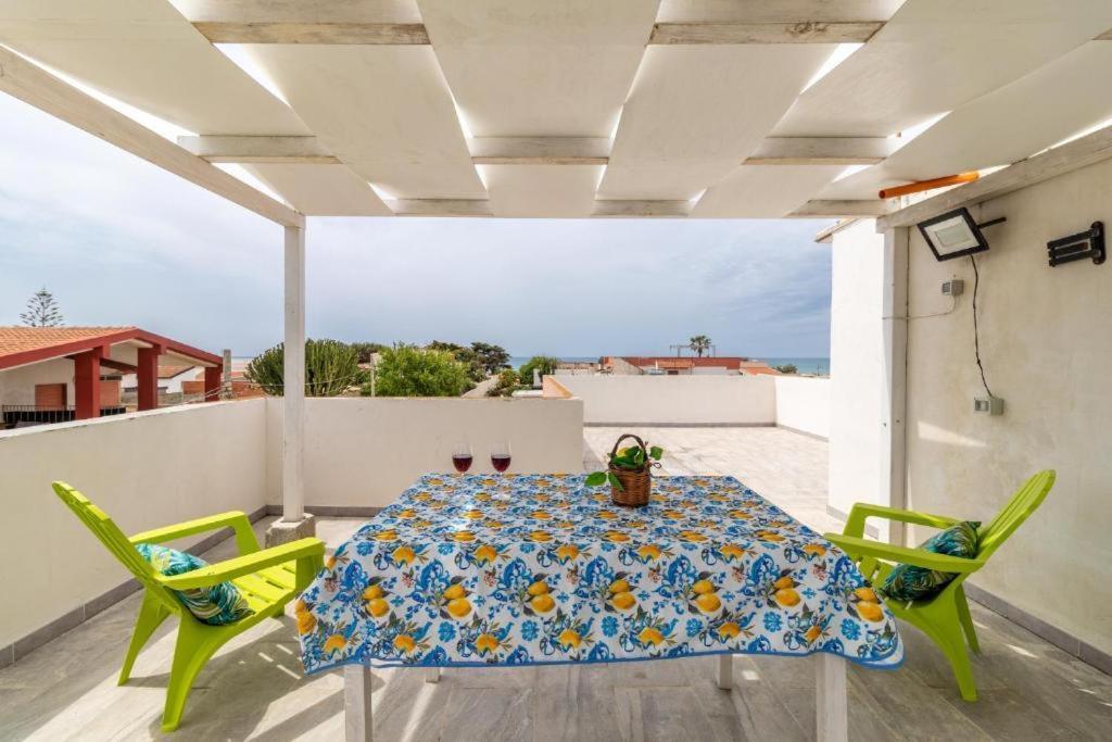 Vila Oasi Del Mare Granelli Exteriér fotografie
