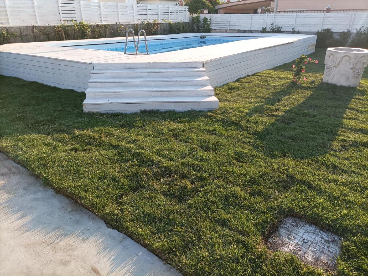 Vila Oasi Del Mare Granelli Exteriér fotografie