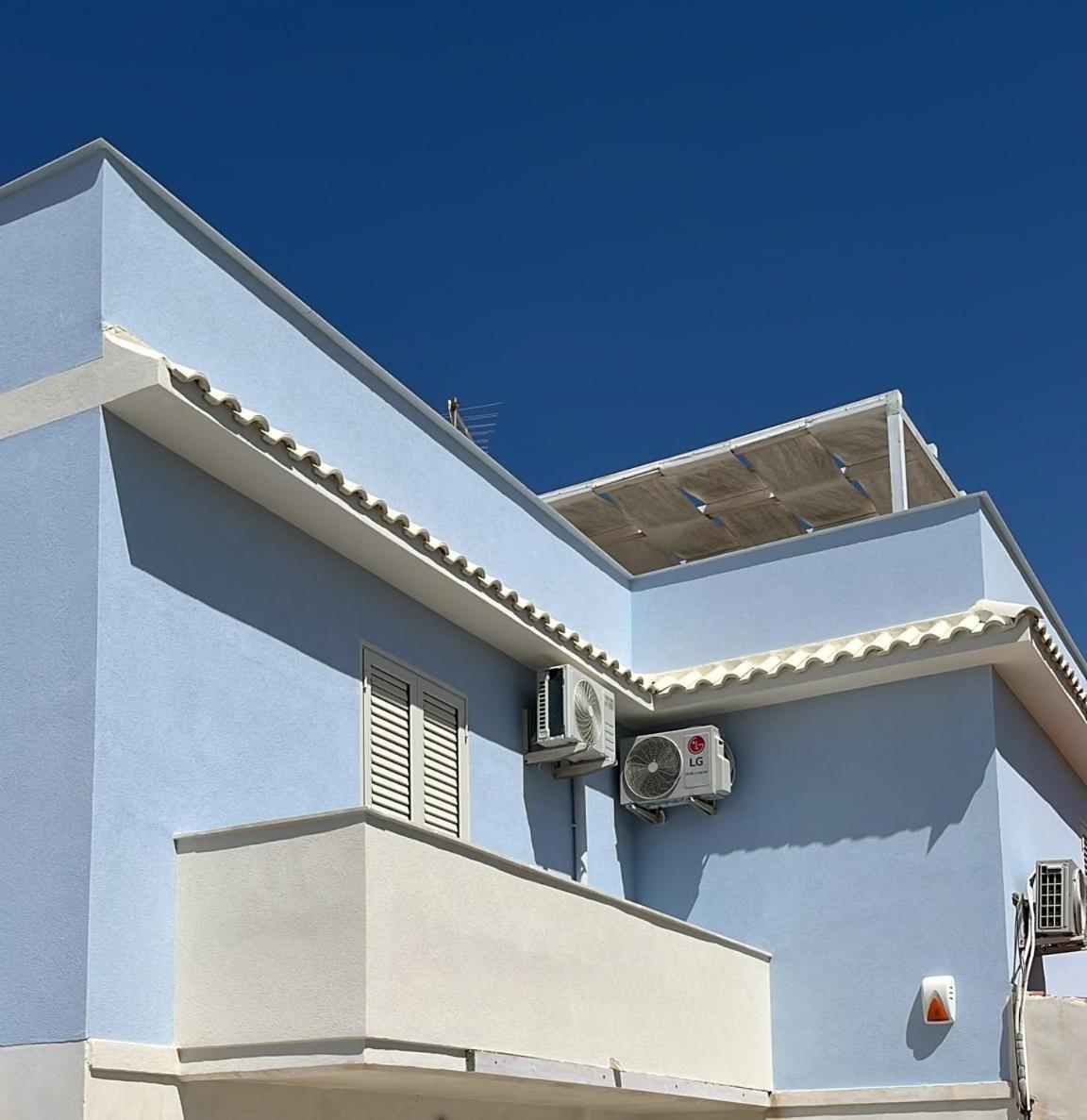 Vila Oasi Del Mare Granelli Pokoj fotografie